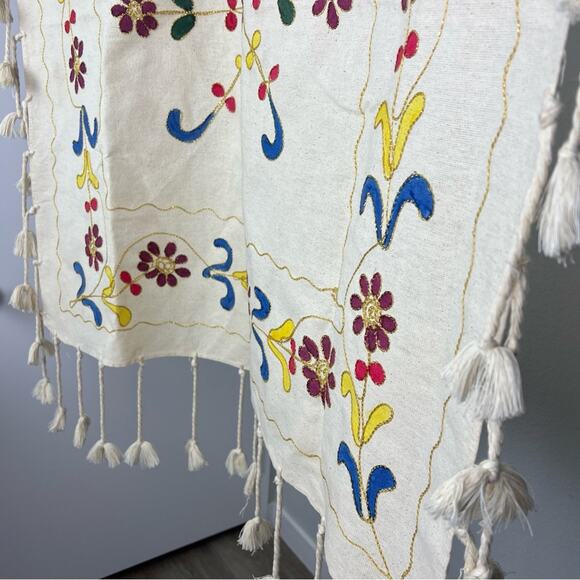 Wall Hanging Tapestry Table Cloth Ceremony Rug Embroidered Tassles Gold Floral - Picture 8 of 11